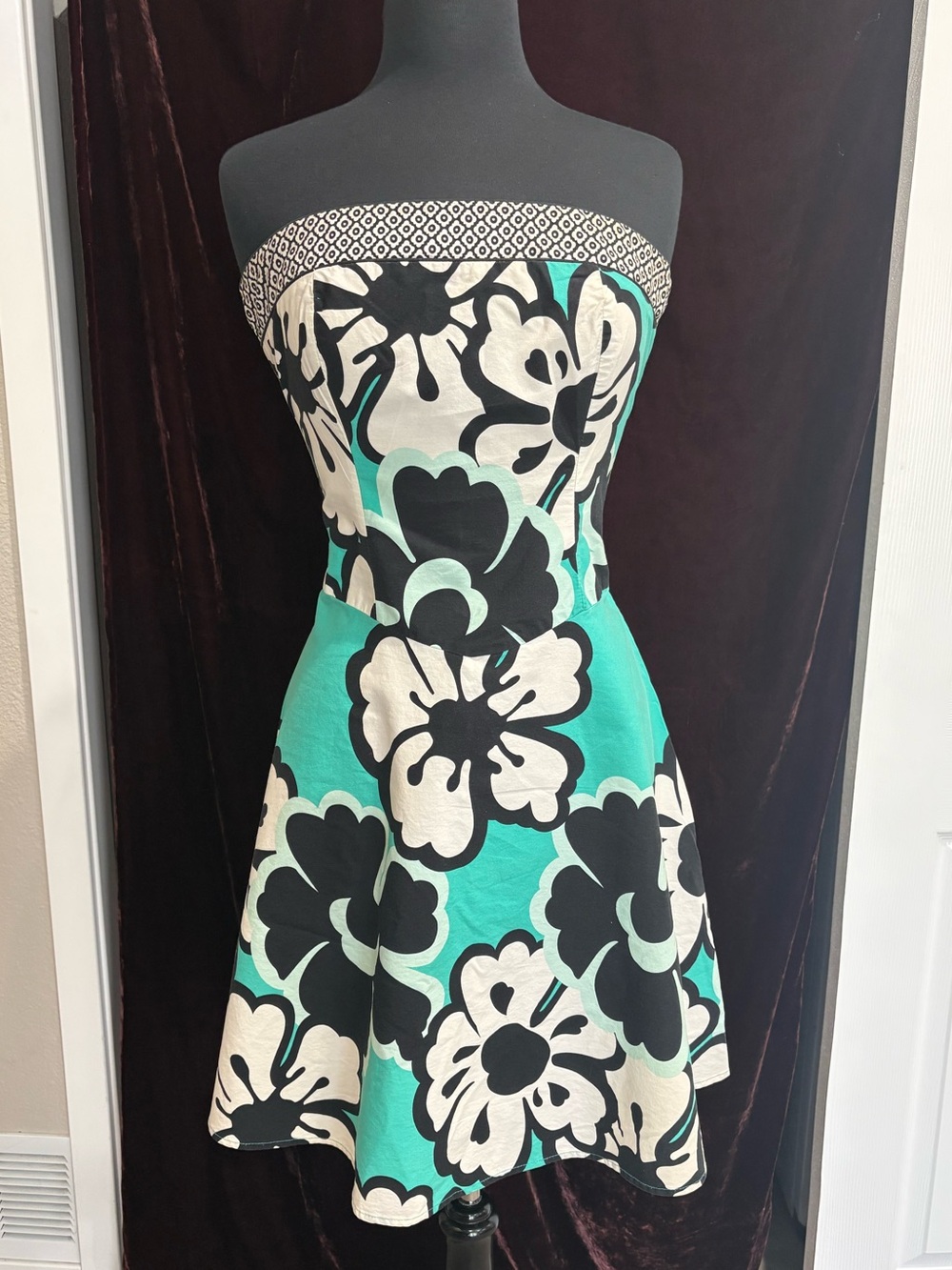 Strapless Hawaiian Floral Print Dress